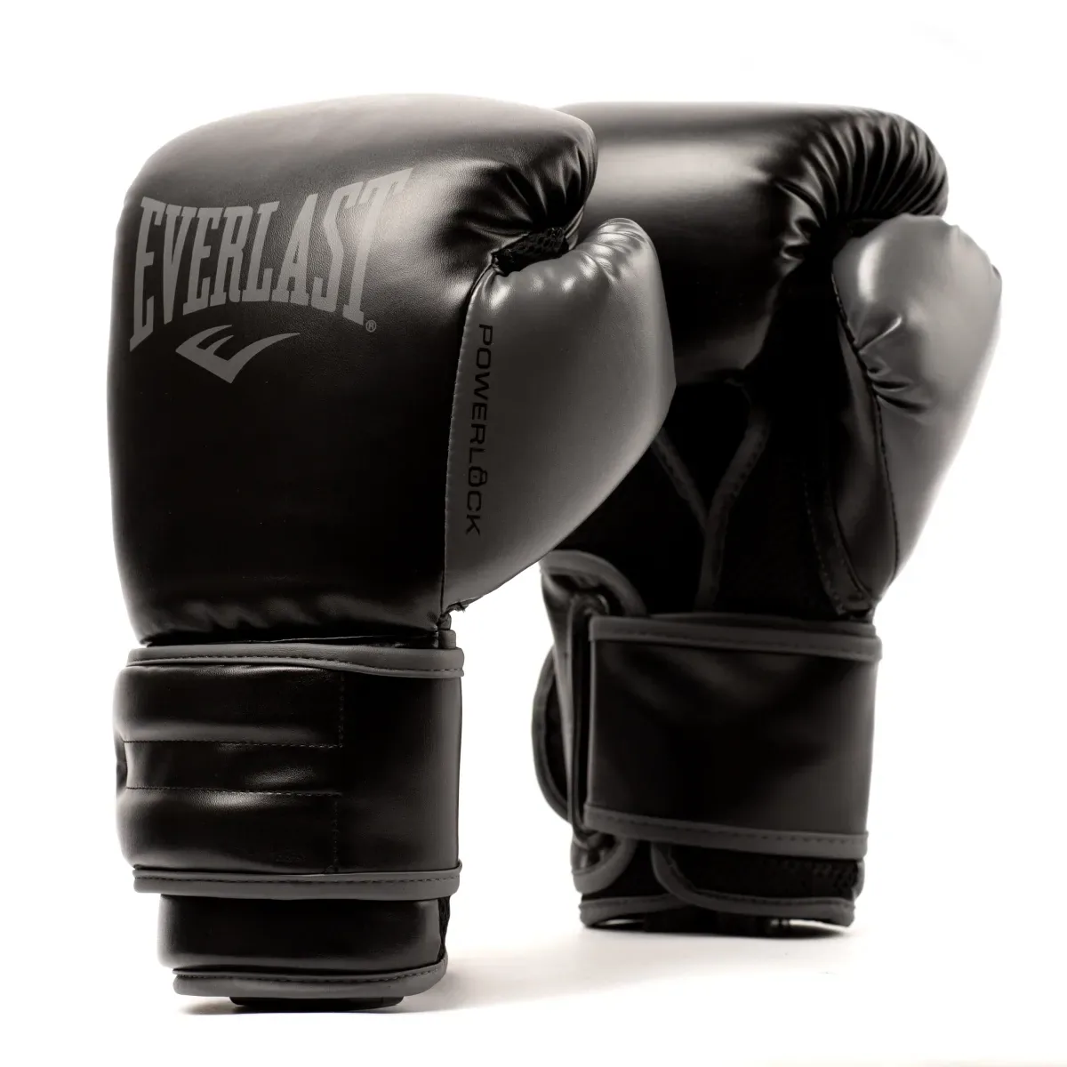 Rękawice bokserskie Everlast Powerlock 2R w czarnym kolorze sfotografowane z przodu